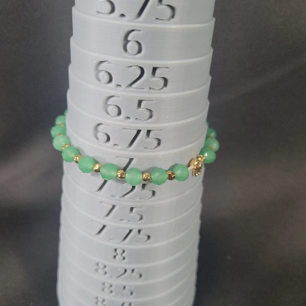 Gorjana Jadeite Bracelet Women Green Faceted Stone Gold Tone Logo Charm Stretch